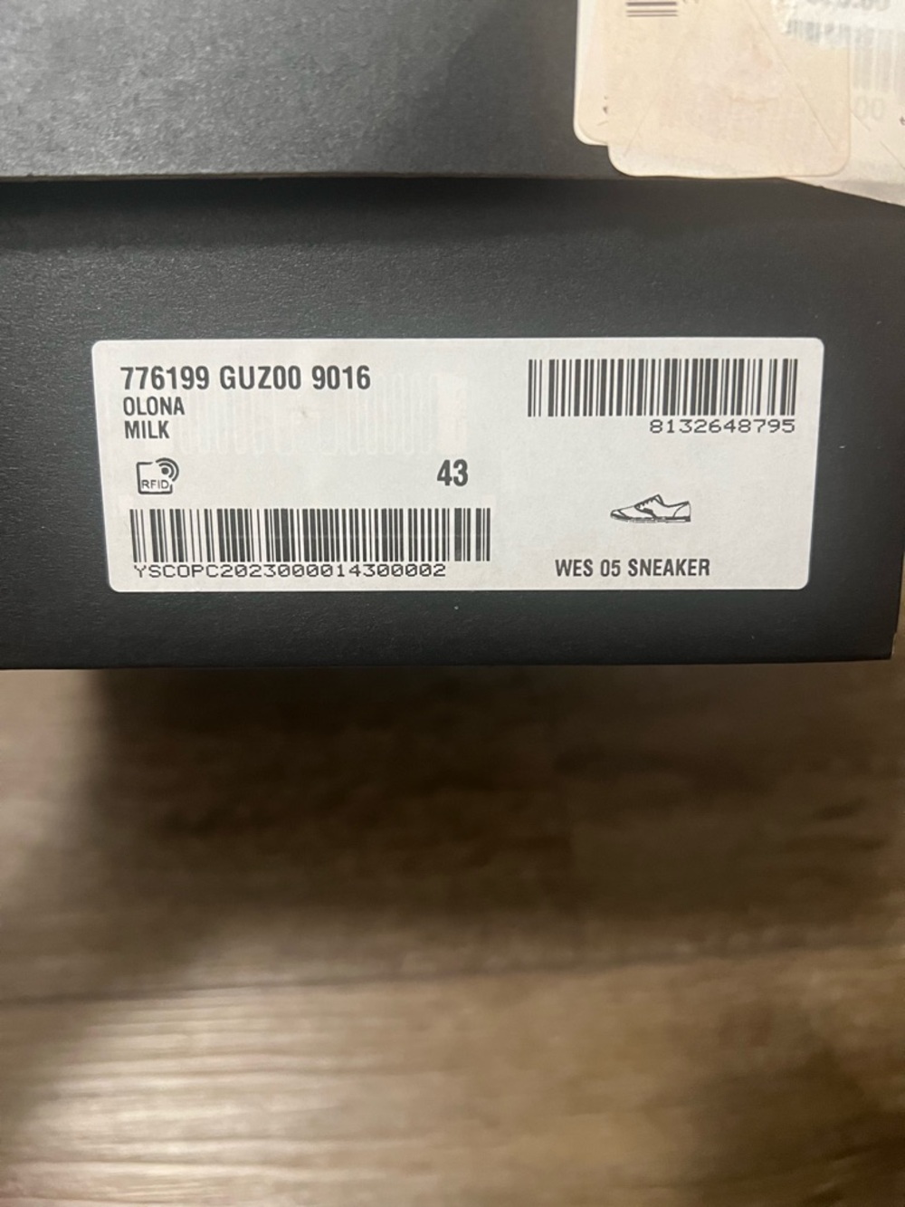 Saint Laurent Wes Canvas Sneakers - Picture 9 of 9